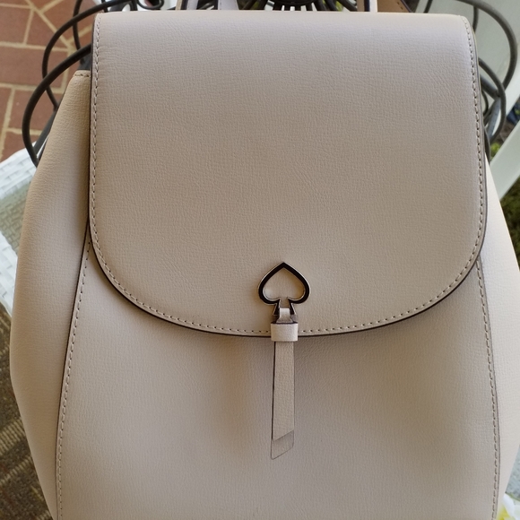 Kate Spade(*SOLD*) - Picture 5 of 9